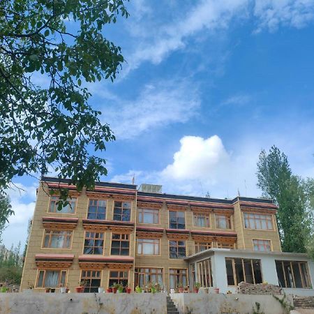 Hotel Alpine Ladakh Leh Eksteriør billede